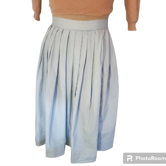 Vintage Dresses & Skirts - VINTAGE 1950s gathered skirt
